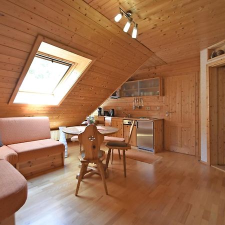 Quaint Farmhouse In Langenbach Near The Lake Exteriör bild