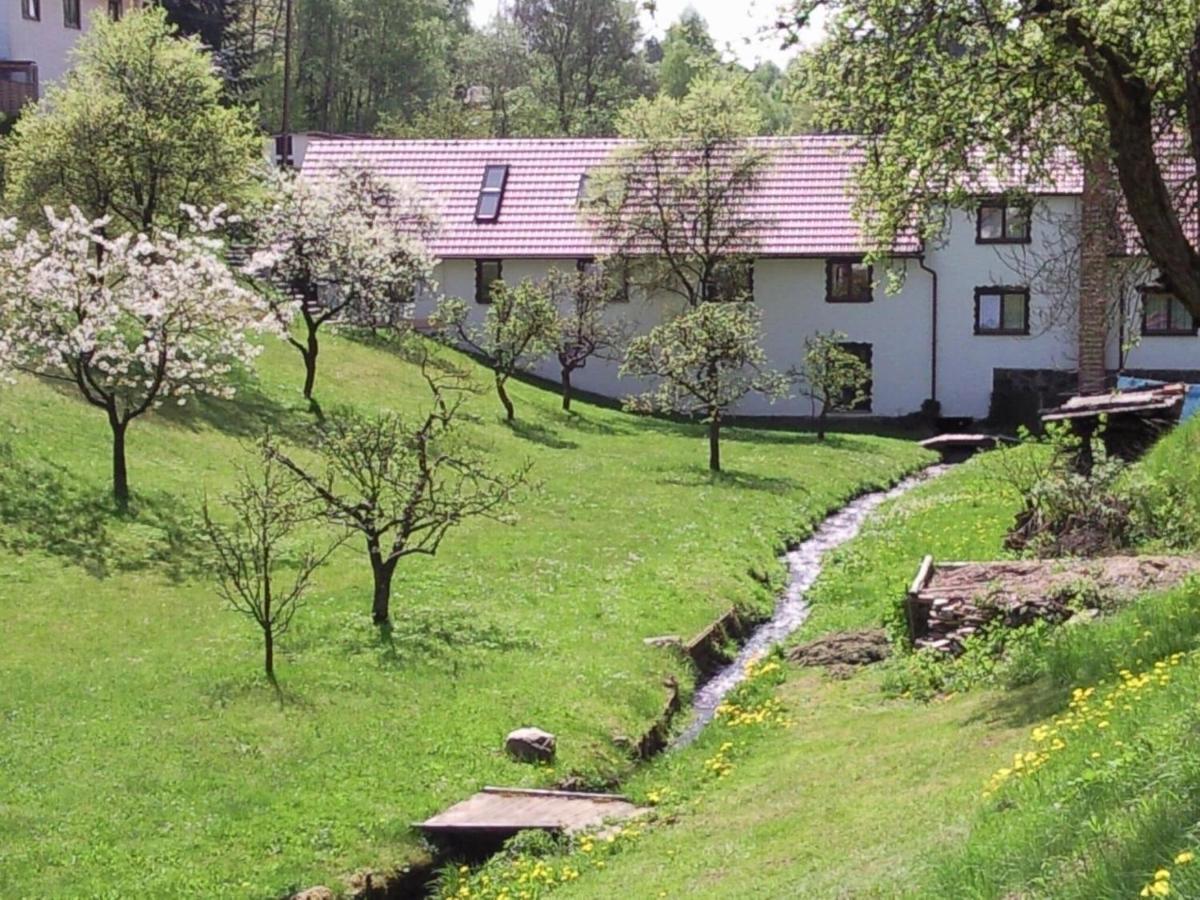 Quaint Farmhouse In Langenbach Near The Lake Exteriör bild