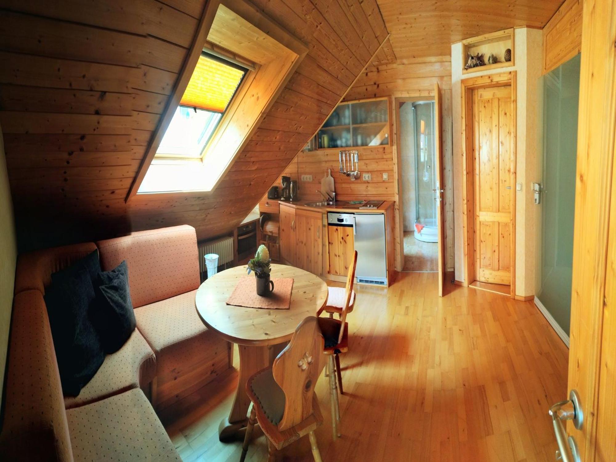 Quaint Farmhouse In Langenbach Near The Lake Exteriör bild